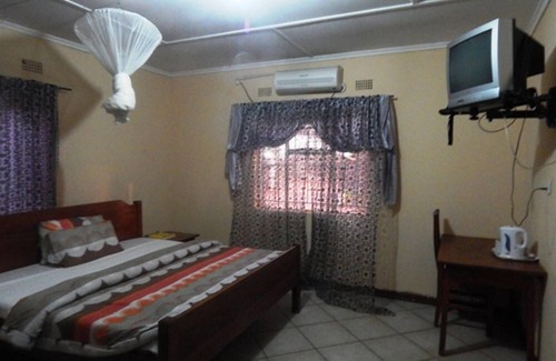 Livingstone Hotel | Kwesu Guest House
