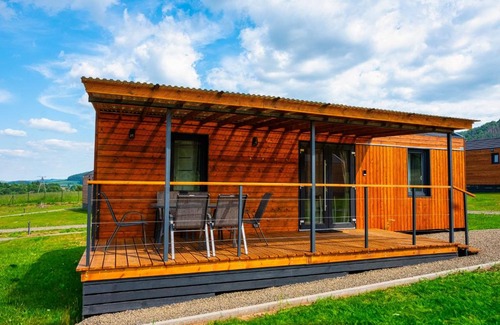 Radkow Casa | Kwiatkowo - całoroczny kompleks z baliami i letnią plażą