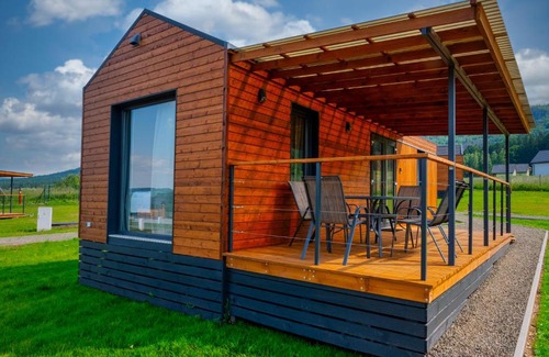 Radkow Casa | Kwiatkowo - całoroczny kompleks z baliami i letnią plażą
