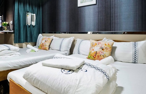 Kwun Chung Casa | Kwong Hang Travel Guesthouse