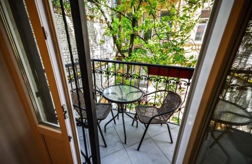Kyiv Apartamento | Kyiv Mars Apartments