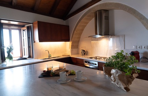 Monemvasia Casa | Kyklamino Castlehouse