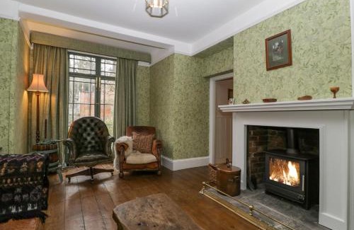 Glastonbury Casa | Kylemore