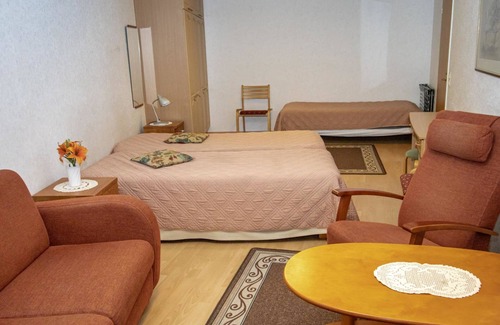 Ikaalinen Casa | Kylpylä-hotelli, room 242 by Interhome