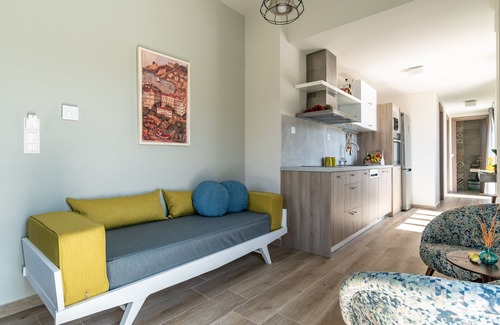 Filaki Apartamento | Kyma seaside Apartment 2, Episkopi beach Rethymno