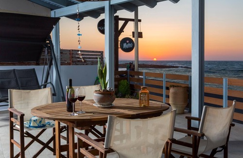 Kokkini Chani Casa | Kyma Suite on the Beach by Estia