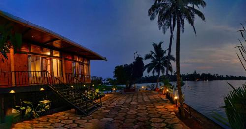 Kainakary Complejo | Kyna Backwater Resort Aalappuzha