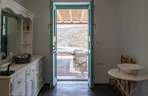 Kithnos Casa | KYON Beach Suite-B 2min by the sea Skilos, Kythnos