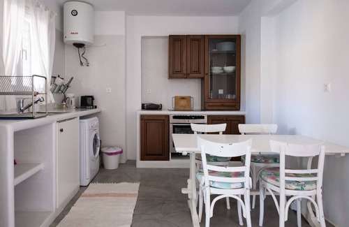 Kithnos Casa | KYON Beach Suite-C 2min by the sea Skilos, Kythnos