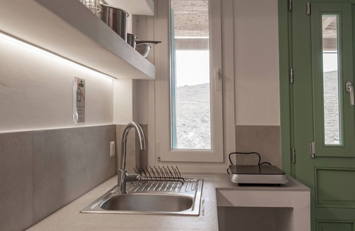 Kithnos Casa | KYON Beach Suite-D 2min by the sea Skilos, Kythnos
