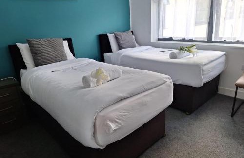 Derby Casa | KYOTO HOUSE CENTRAL DERBY I 2 BEDROOMS, SPACIOUS, WARM & NEW with NETFLIX