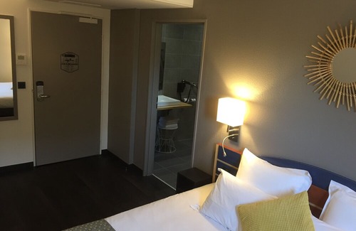 Villenave-d'Ornon Hotel | KYRIAD BORDEAUX SUD - Villenave d'Ornon