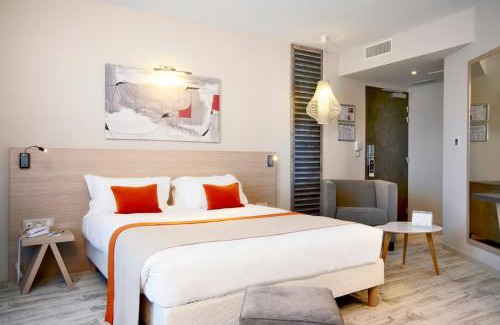 Vannes Hotel | Kyriad Prestige Vannes Centre-Palais des Arts
