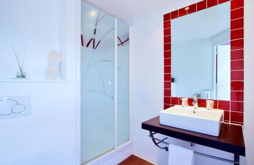 Mont-Saint-Aignan Hotel | KYRIAD ROUEN NORD - Mont Saint Aignan