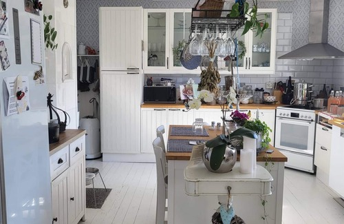 Langemala Apartamento | Kyrkgatan B&B - Cozy Bed & Breakfast in Småland