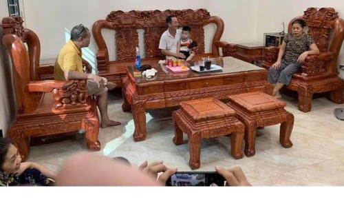 Dong Hoa Casa | Lá Me Homestay