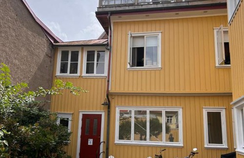 Sorhaga-Centrum Apartamento | lägenhet på innergården