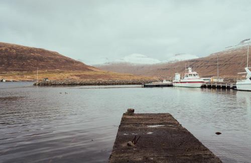 Streymoy Casa | Lítlastova - A Charming Boathouse Getaway