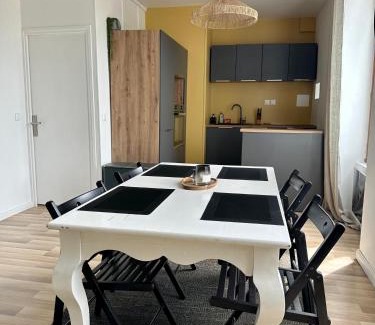 La Chapelle-en-Serval Apartamento | L Échappée Gauloise en hypercentre