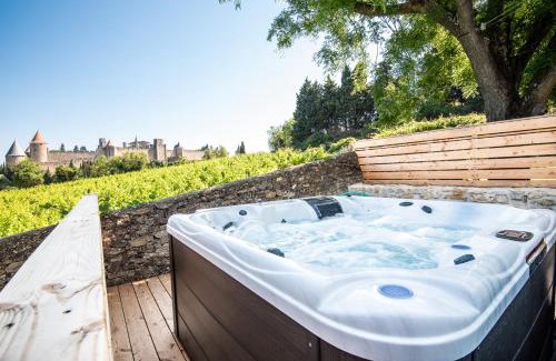 Carcassonne Casa | L'écrin de la Cité, Coeur de Vignes - Vivez une expérience inoubliable !