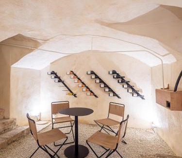 Nimes City Centre Apartamento | L'écrin Nîmois - Le PATIO