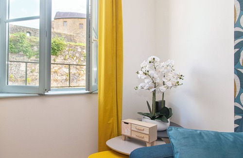 Sedan Apartamento | L'élégant des Remparts, Avec vue sur Chateau-fort