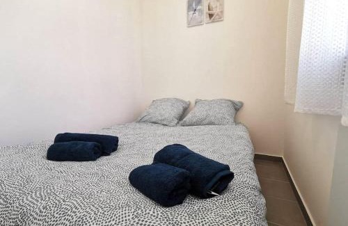 Miramas Apartamento | L'Élégant Duplex - Clim I WIFI I Proche du centre-ville