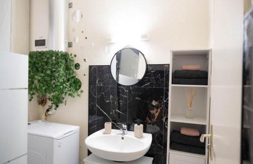 Lingolsheim Apartamento | L’Élégant - T2 - 10 min aéroport - Parking privé