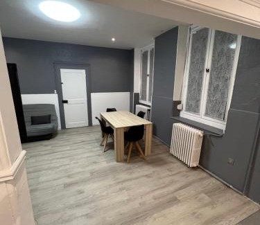 Chalons-en-Champagne Apartamento | L´ÉMERAUDE 1