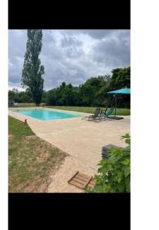 Ussac Casa | L'étang du griffolet 3