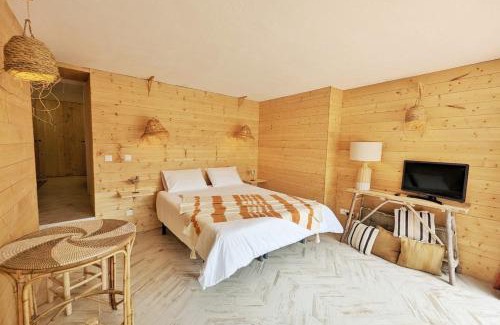 Plage d'Argeles Cama Y Desayuno | L'Évasion Naturelle N1 des Villages des Français