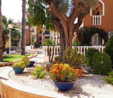 Los Alcázares Apartamento | L.A. Apartment