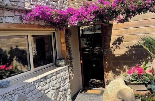 Gurgazu Villa | Alquiler villa en bonifacio pies en el agua