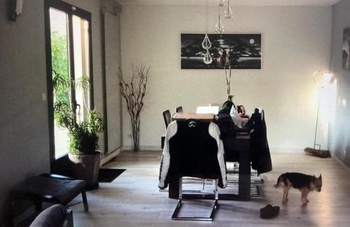 Noisy-sur-Ecole Casa | L'Agréable Maison de Noisy - Calm et Cosy