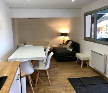 Pyrenees 2000 Apartamento | L'Aire des montagnes