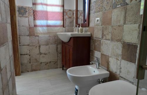 La Maddalena Cama Y Desayuno | L'Ajaccio B&B
