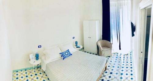 Salerno Cama Y Desayuno | L'ALICE B&B