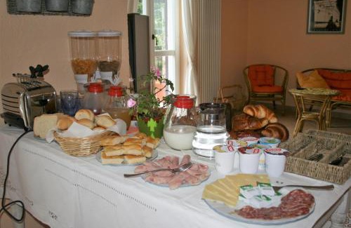 Finale Ligure Cama Y Desayuno | L'Allegra Brigata