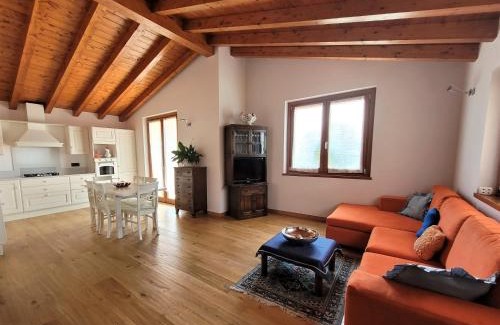 Bossico Apartamento | L'Alpino Mountain Lake Iseo Hospitality