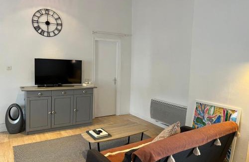 Capitole Apartamento | L Alsace Lorraine - A 5min place du Capitole -Free checkIn -WIFI