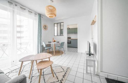 Blatin Apartamento | L'Amadéo - T2 Centre-ville & Parking