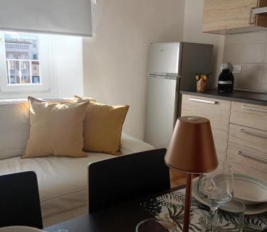 Sanremo Centre Apartamento | L' Amanzia - Comfort e vista Ariston