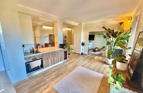 Croix de Pierre Apartamento | L'Amazone - T2 Moderne - Croix de Pierre