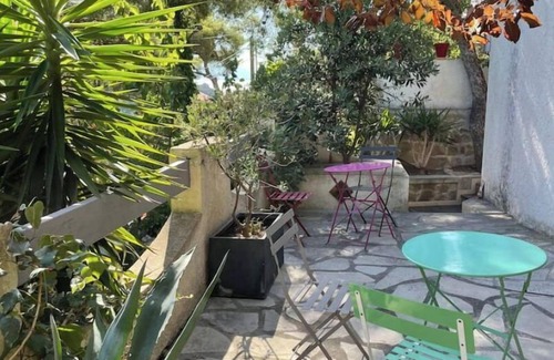 Ensues-la-Redonne Apartamento | L'ancre, de Figuières à Mejean