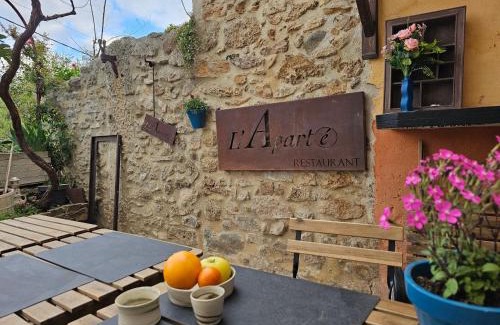 Ferrals-les-Corbieres Cama Y Desayuno | L Aparté en Corbières