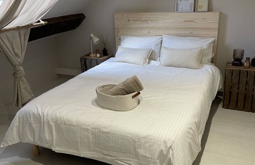 Chalon-sur-Saone Apartamento | L'appart Saint-laurent au Cœur de Chalon Sur Saône