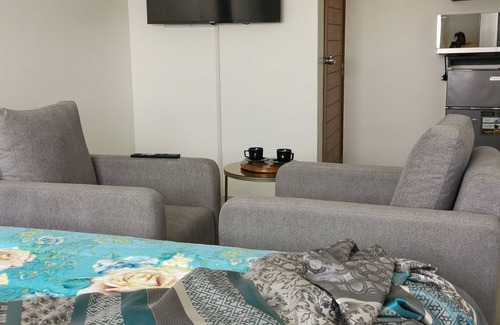Point E Apartamento | L'appartement African Chic de 4 Chambres sdb