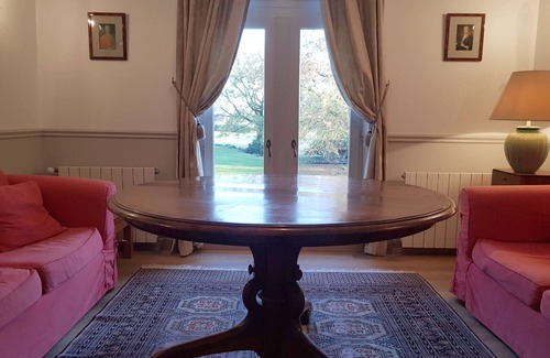 Neuille Apartamento | Apartamento en el castillo para 4 personas