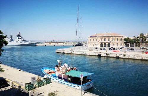 Ortigia Cama Y Desayuno | L'Approdo delle Sirene