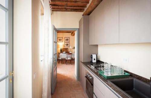 Lucca Cama Y Desayuno | L'Arancera